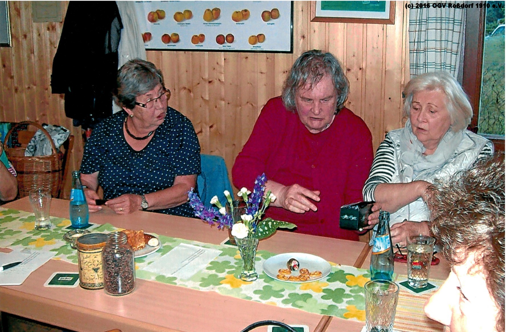 OGV-Frauenstammtisch - Von der Kakaobohne bis zur Schokolade OGV-Frauenstammtisch - Von der Kakaobohne bis zur Schokolade